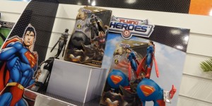 Flying Heroes: Superman […]