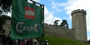 LEGO Castle: Warwick […]