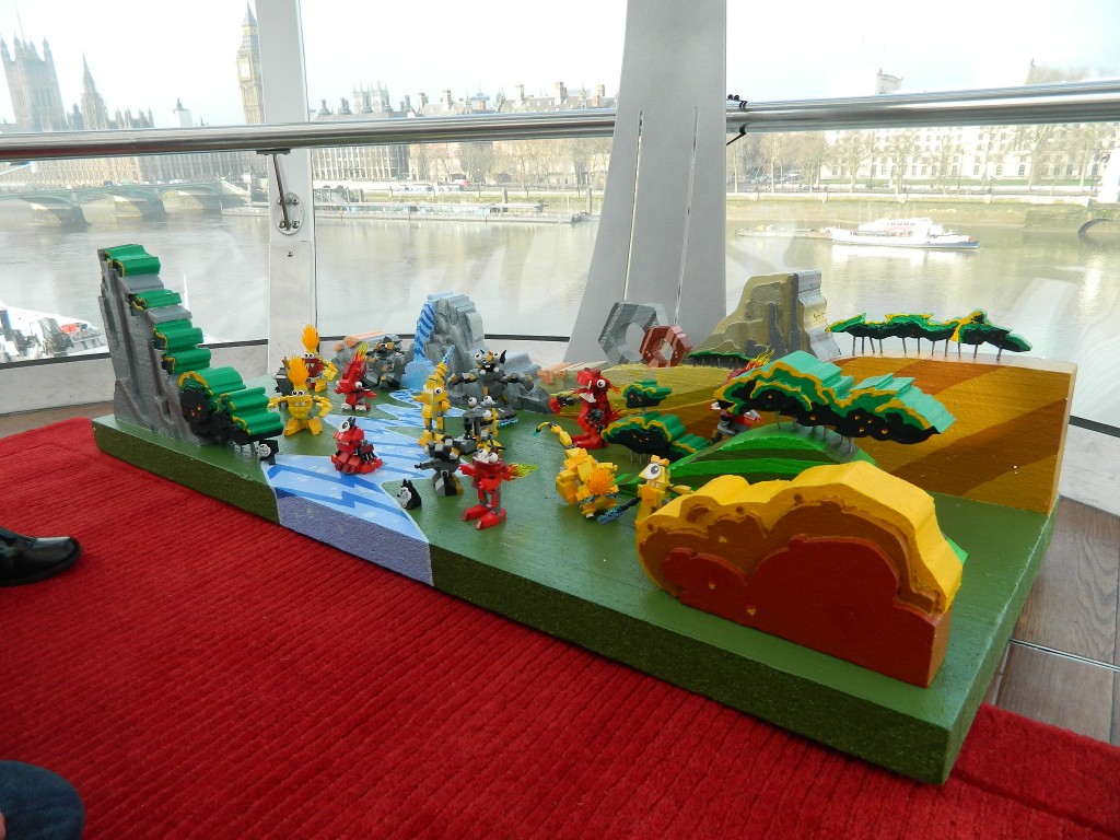 LEGO: MIXELS – London Eye Press event with Hag, Con and Bex1024 x 768