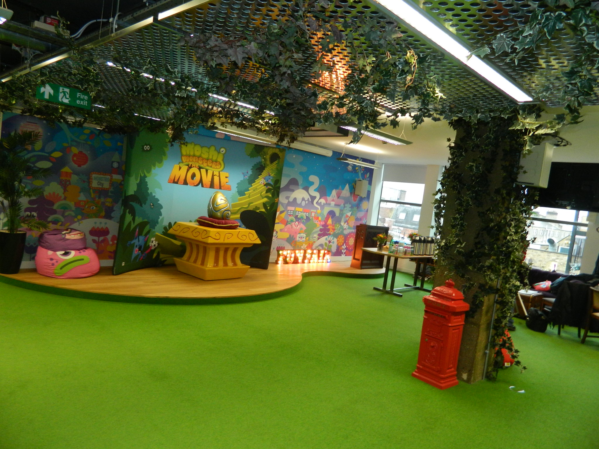 Moshi monsters house Moshi monsters house