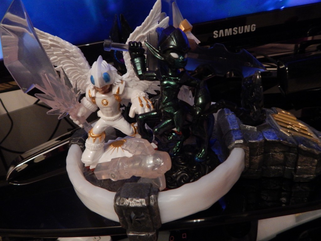 skylanders trap team light and dark expansion pack