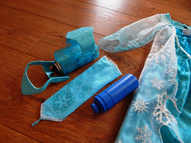 Disney frozen elsa's magic on sale snow sleeve