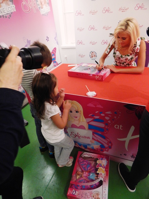 steffi love hello kitty