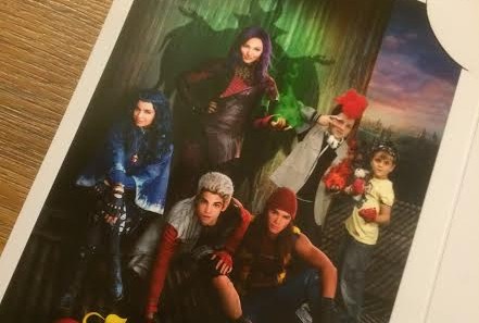 Disney Channel Descendants […]