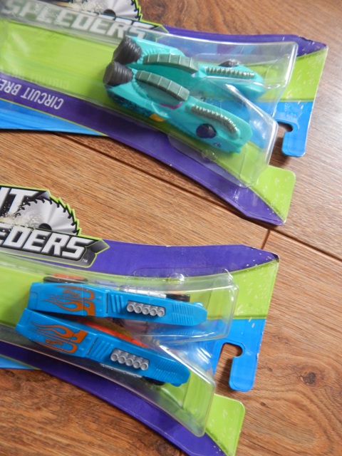 Hot wheels split speeders blade raid deals