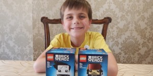 LEGO Brick Headz […]
