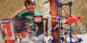 K’NEX Web Weaver […]
