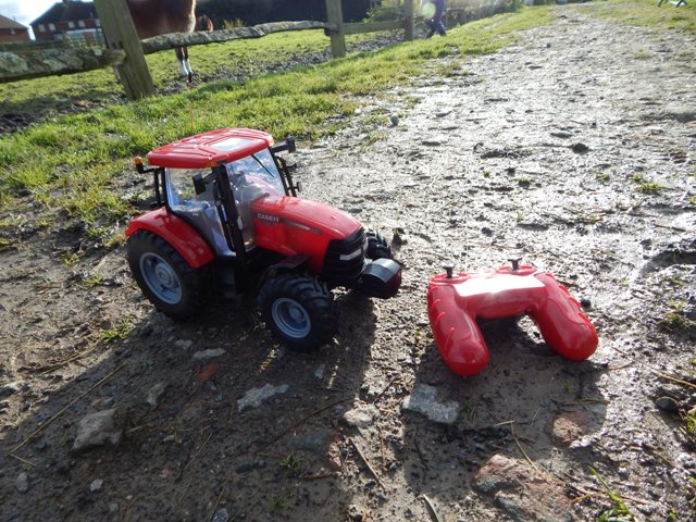 radio controlled tractor