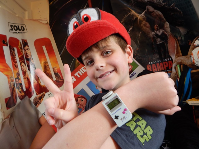 Nintendo gameboy watch hot sale