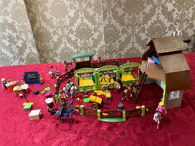 spirit playmobil barn