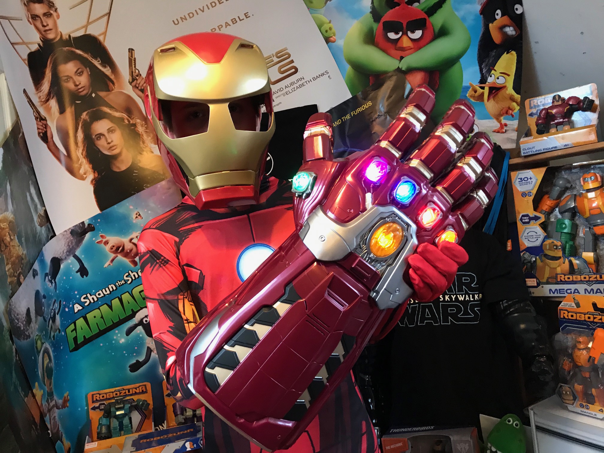 marvel legends gauntlet