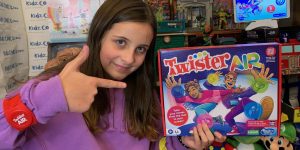 Hasbro – Twister […]
