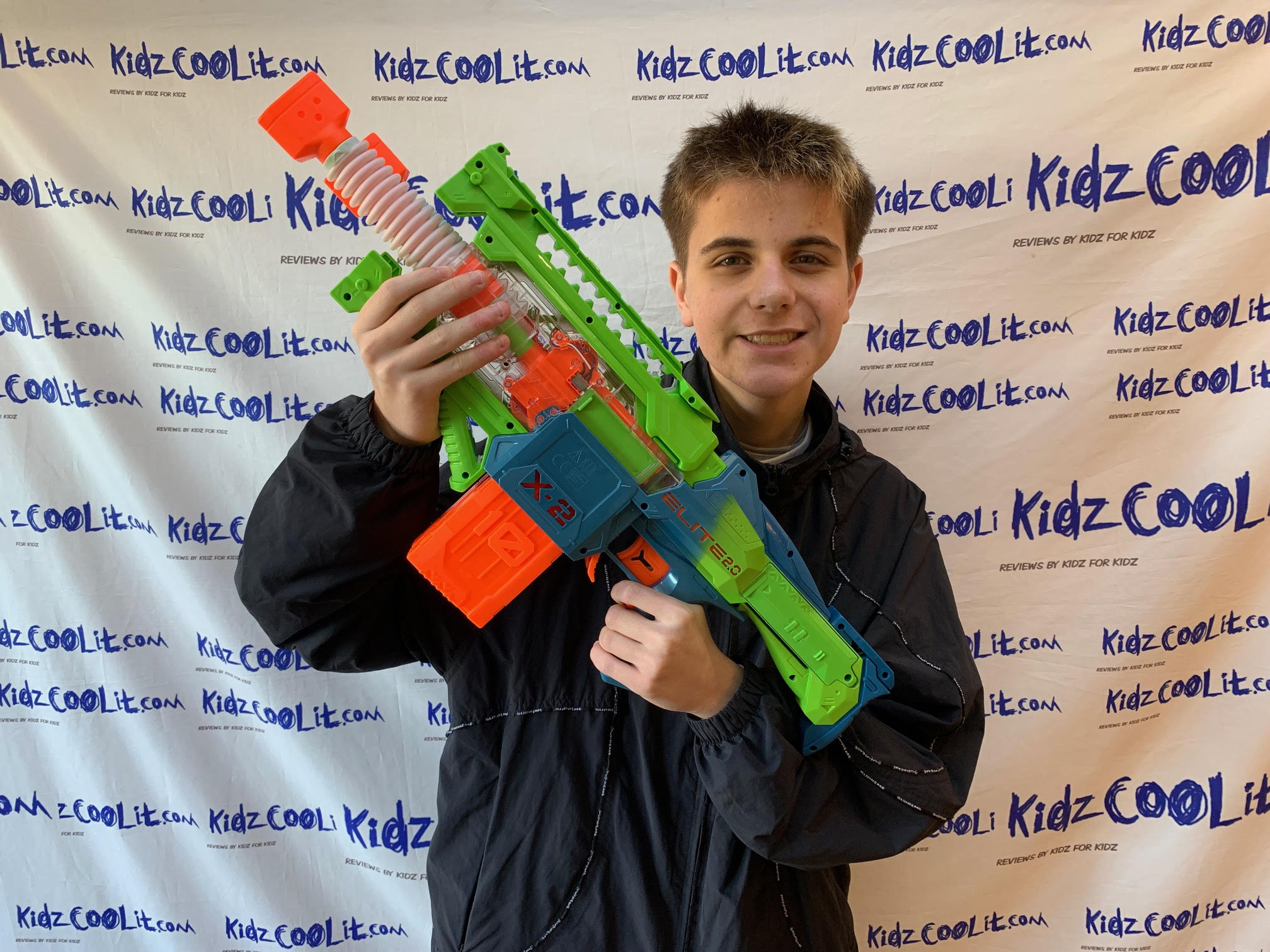Hasbro Knockouts Summer with the NERF Elite 2.0 Double Punch