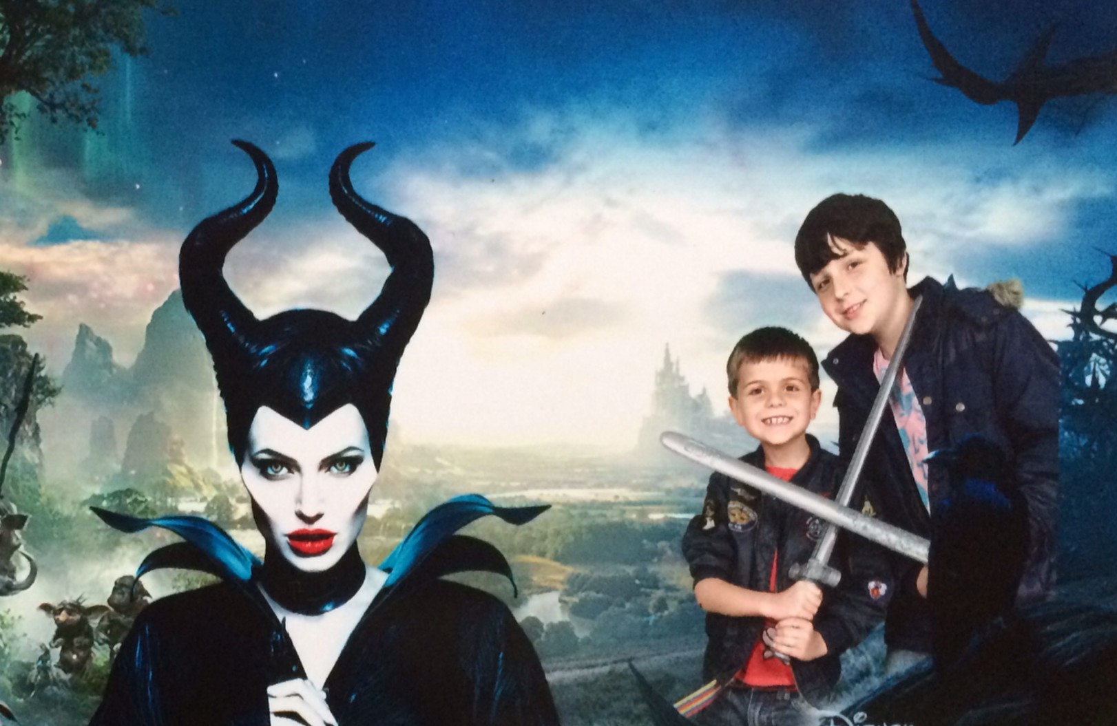 Disney Maleficent (2D/3D) […]
